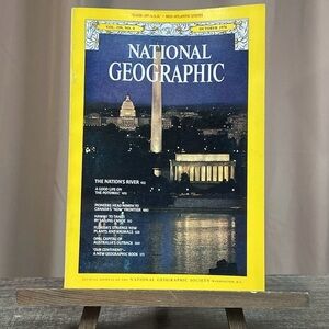 Vtg National Geographic Magazine October 1976 Vol 150, No 4 The Nations River